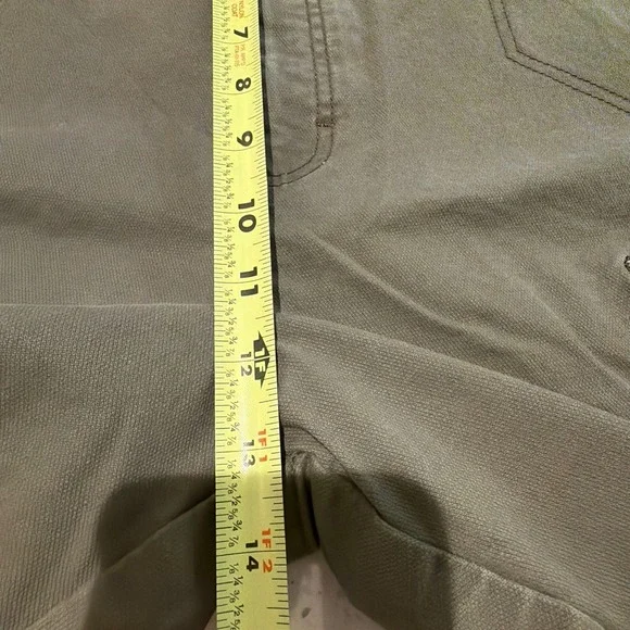 Wrangler Heavyweight Hiker Cargo Shorts Men Sz 40 Green Pockets Rugged UPF 30 - Picture 4 of 6